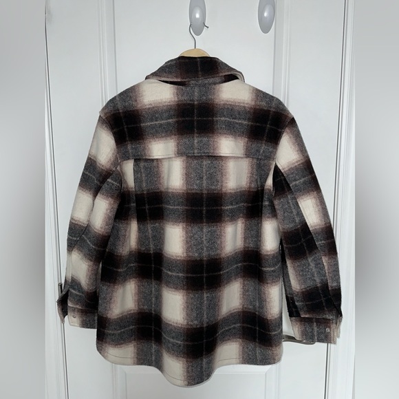 H&M Oversized Shacket - Picture 3 of 5